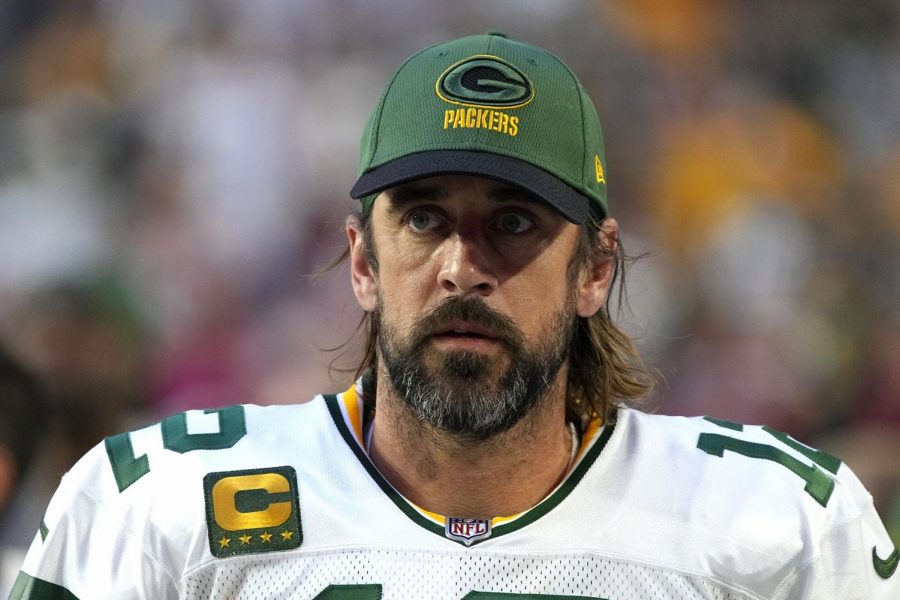 Aaron Rodgers IN the game before his COVID test came back positive 