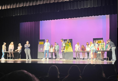 The cast of The Broadway Review performs a song from the Broadway musical Mean Girls.